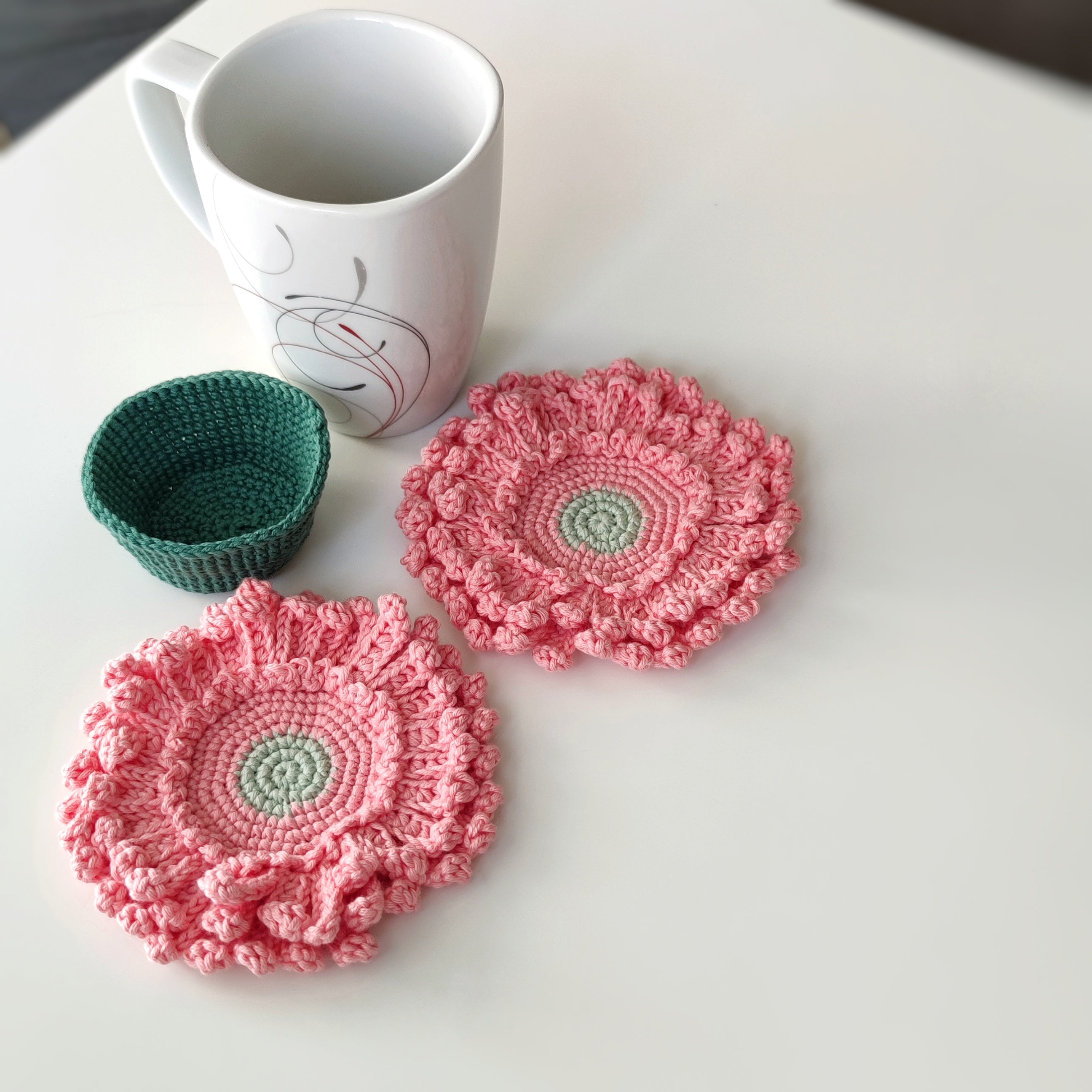 Gerbera Crochet Coaster Pattern – Floral PDF
