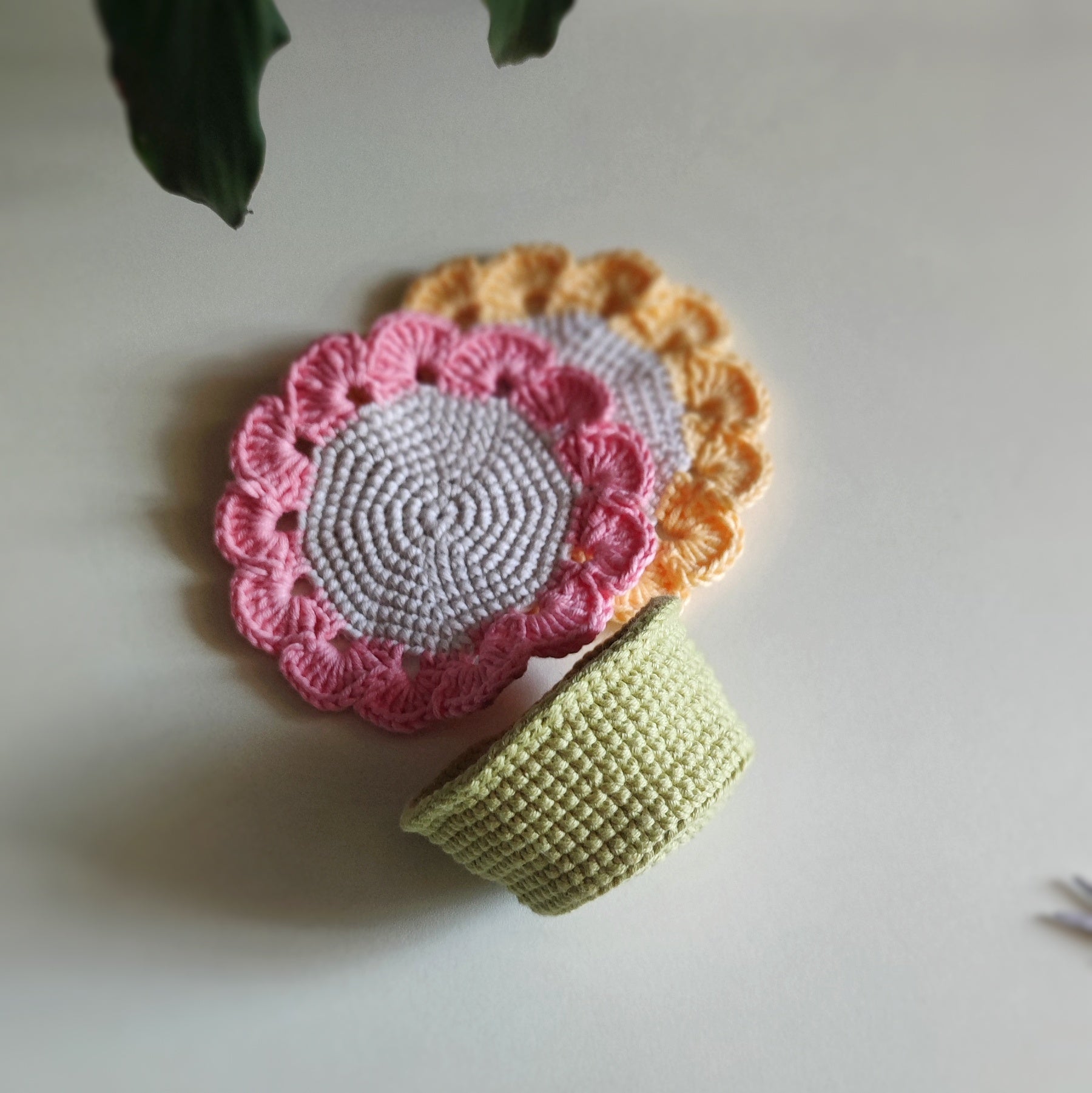 Flower crochet coaster pattern with scalloped edges, pastel crochet mug rug and small matching basket, handmade home decor
