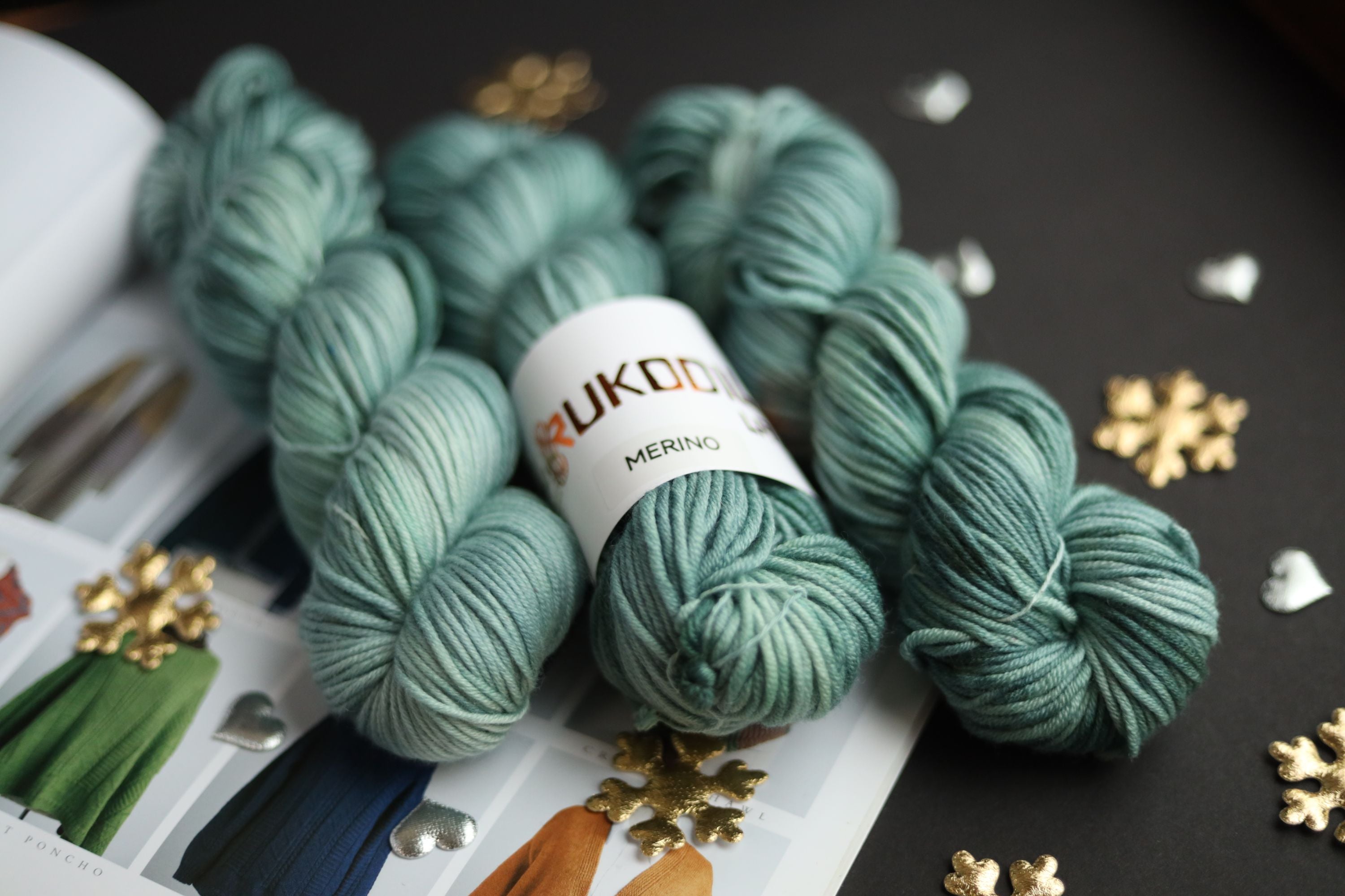 Hand dyed superfine merino yarn skeins 100g 180m