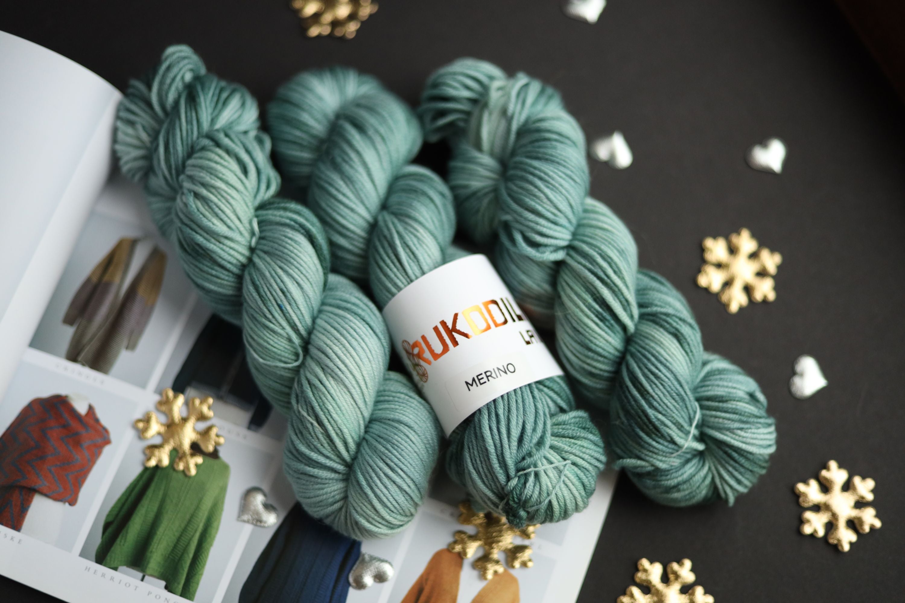 Hand dyed superfine merino yarn skeins 100g 180m