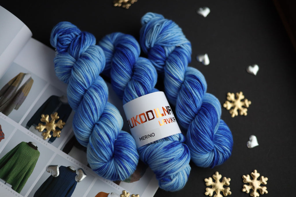 Hand dyed blue merino yarn skeins, 100g 180m sport weight wool