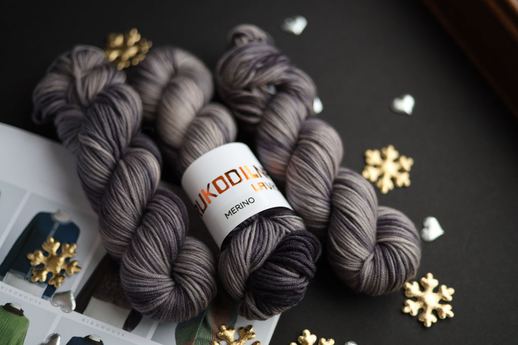 Hand Dyed Merino Yarn – Sport Weight 100g 180m | Gray Neutral Tones