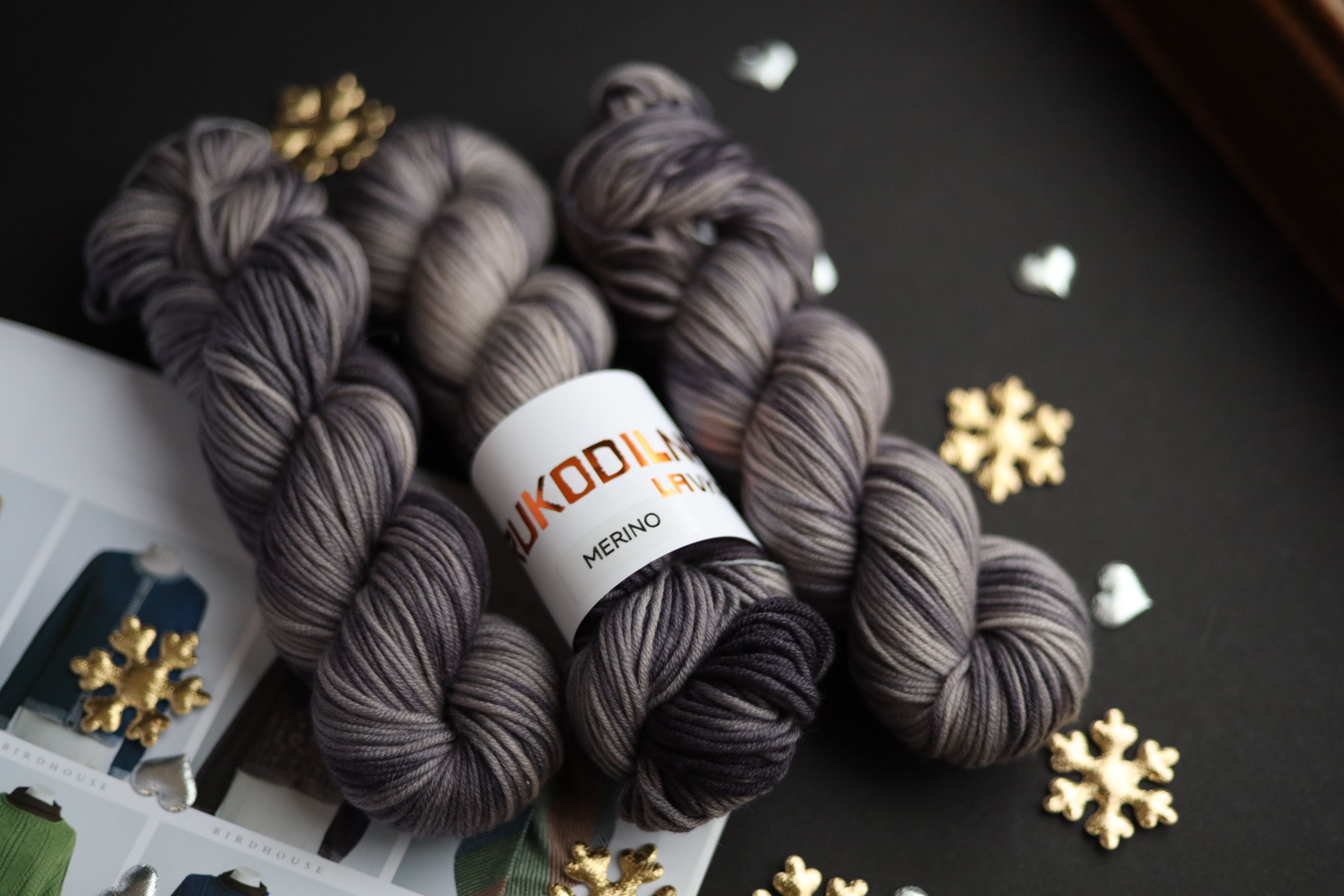 Hand Dyed Merino Yarn – Sport Weight 100g 180m | Gray Neutral Tones