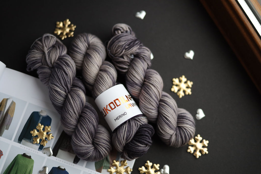 Hand Dyed Merino Yarn – Sport Weight 100g 180m | Gray Neutral Tones