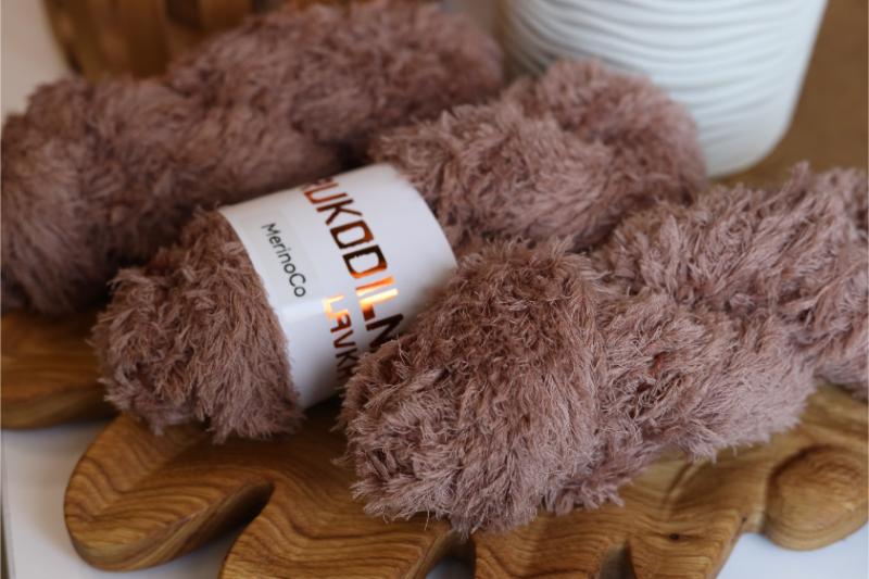 hand dyed faux fur yarn eyelash yarn fluffy teddy texture knitting yarn soft brown skein