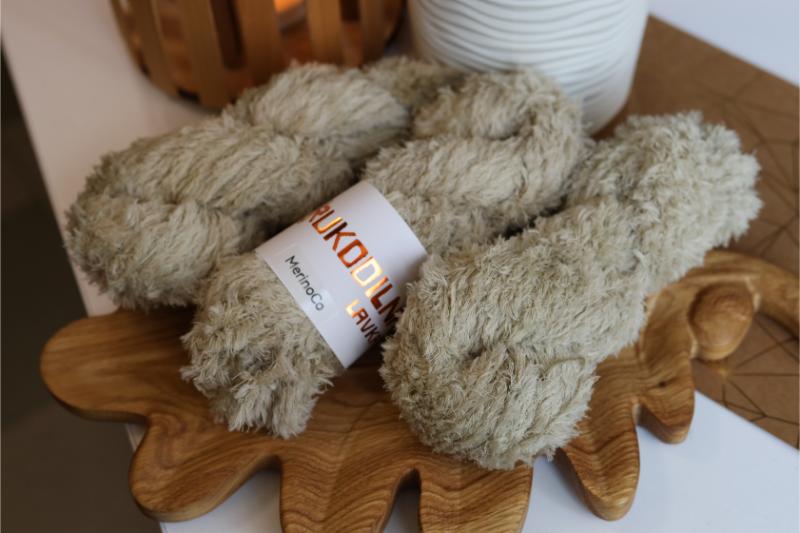 Faux Fur Yarn – Soft Teddy Texture Yarn for Knitting & Crochet