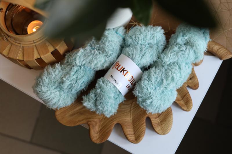 Faux Fur Yarn – Soft Teddy Texture Yarn for Knitting & Crochet  - Seafoam Mint