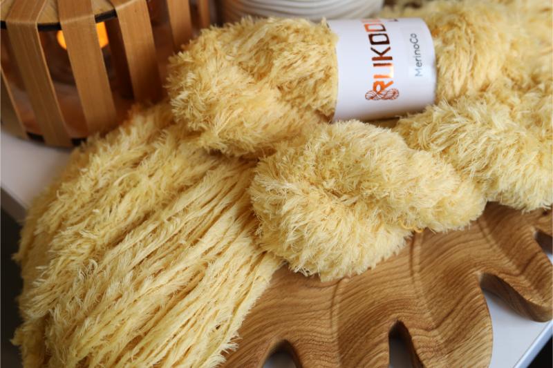 Eyelash Yarn – Soft Furry Yarn for Knitting & Crochet Projects