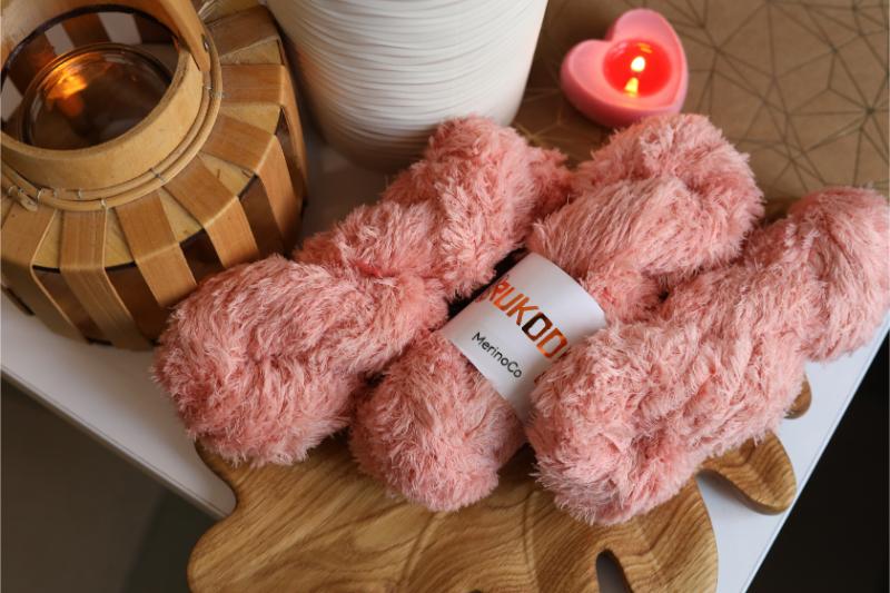 Eyelash Yarn – Soft Furry Yarn for Knitting & Crochet Projects