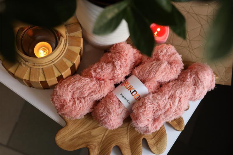 Eyelash Yarn – Soft Furry Yarn for Knitting & Crochet Projects