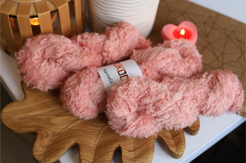 Eyelash Yarn – Soft Furry Yarn for Knitting & Crochet Projects