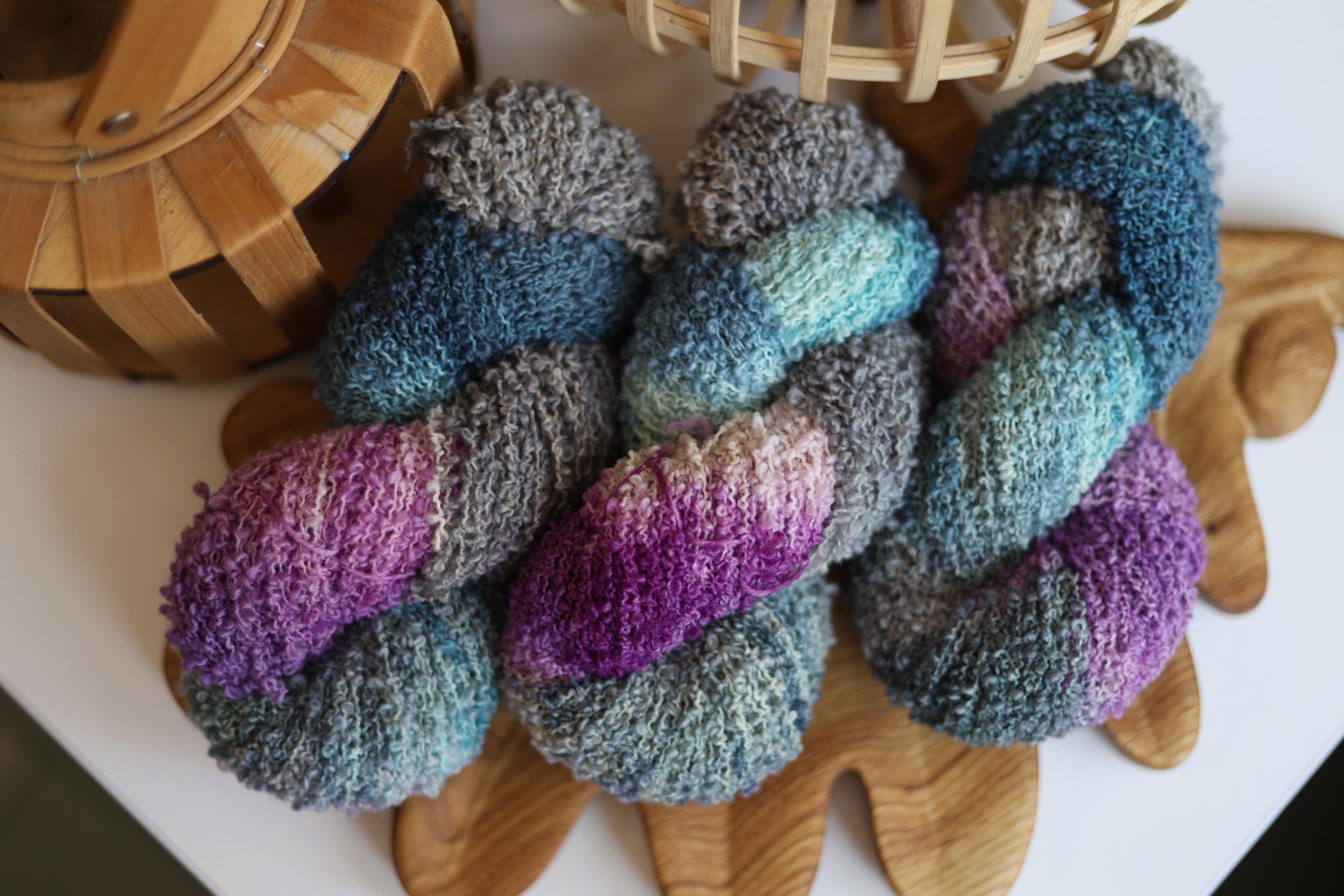 Hand Dyed Boucle Yarn – Purple Blue Merino Wool Boucle, Textured Loop Yarn for Knitting and Crochet, 100g 170m