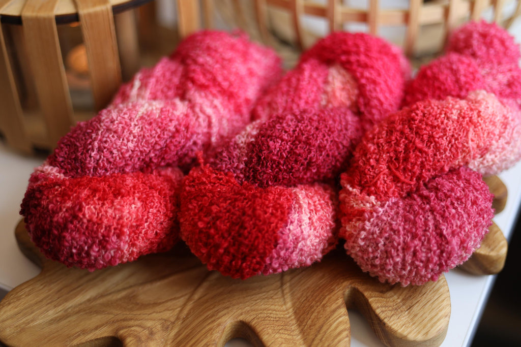 Hand Dyed Boucle Yarn – Raspberry Pink Merino Boucle, Textured Yarn for Knitting and Crochet, 100g 170m