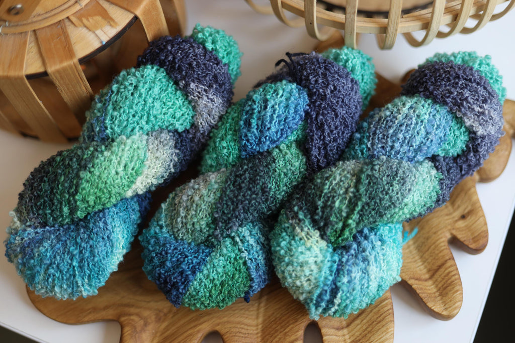 Textured Boucle Yarn for Sweaters and Cardigans, Hand Dyed Merino Loop Yarn, Blue Green Boucle Yarn, 100g 170m