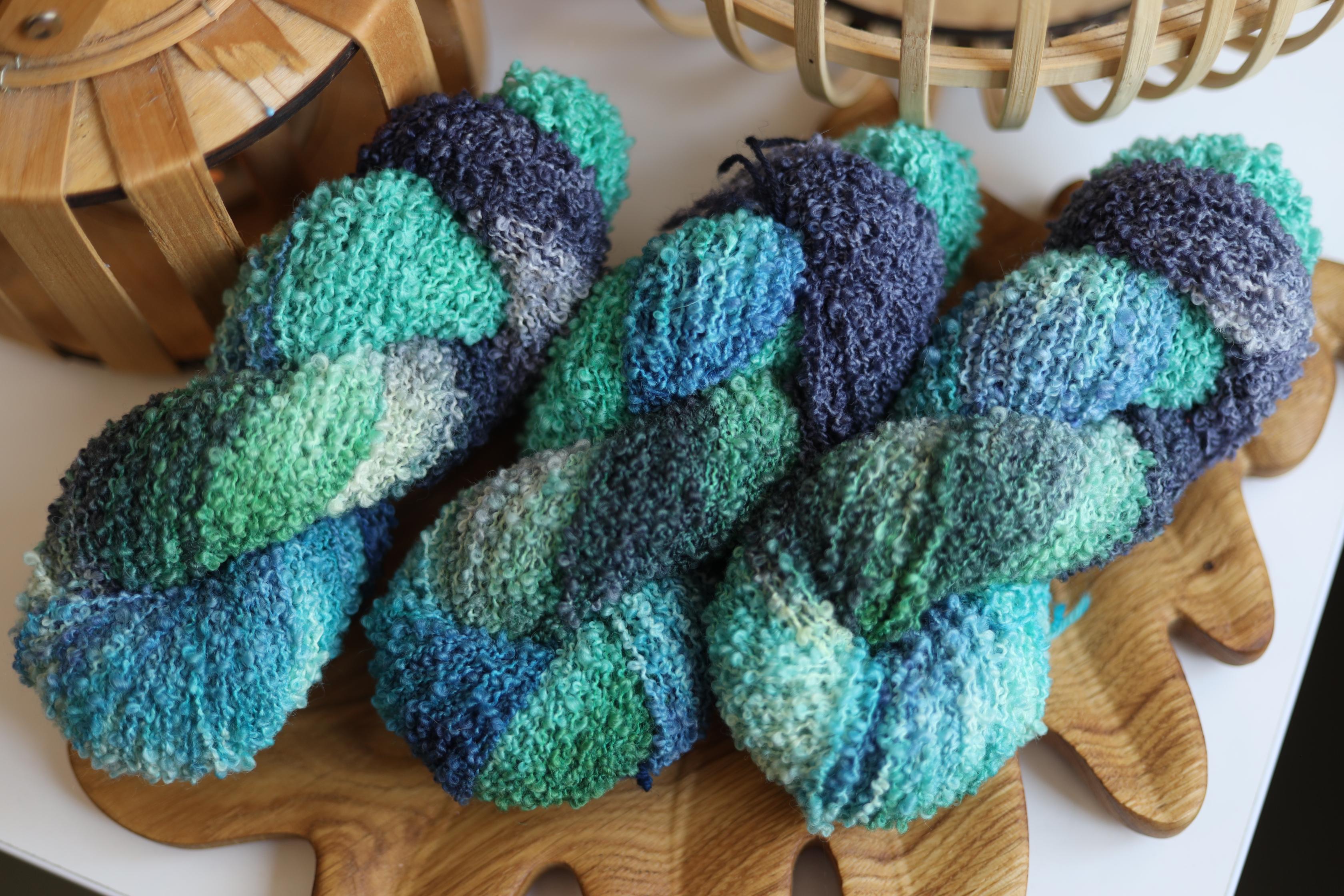 Textured Boucle Yarn for Sweaters and Cardigans, Hand Dyed Merino Loop Yarn, Blue Green Boucle Yarn, 100g 170m
