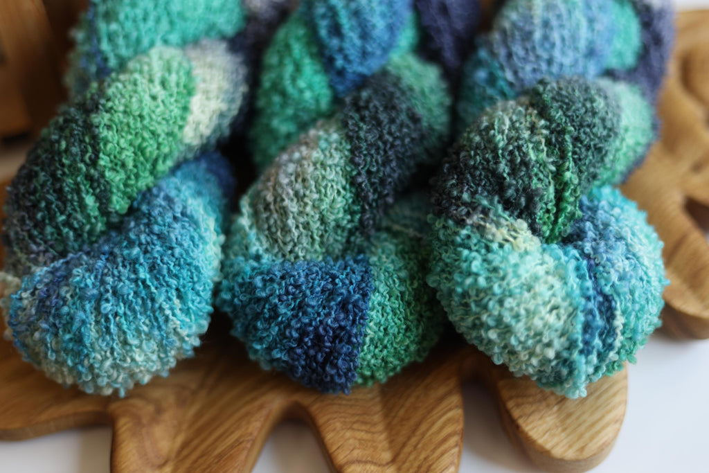 Textured Boucle Yarn for Sweaters and Cardigans, Hand Dyed Merino Loop Yarn, Blue Green Boucle Yarn, 100g 170m