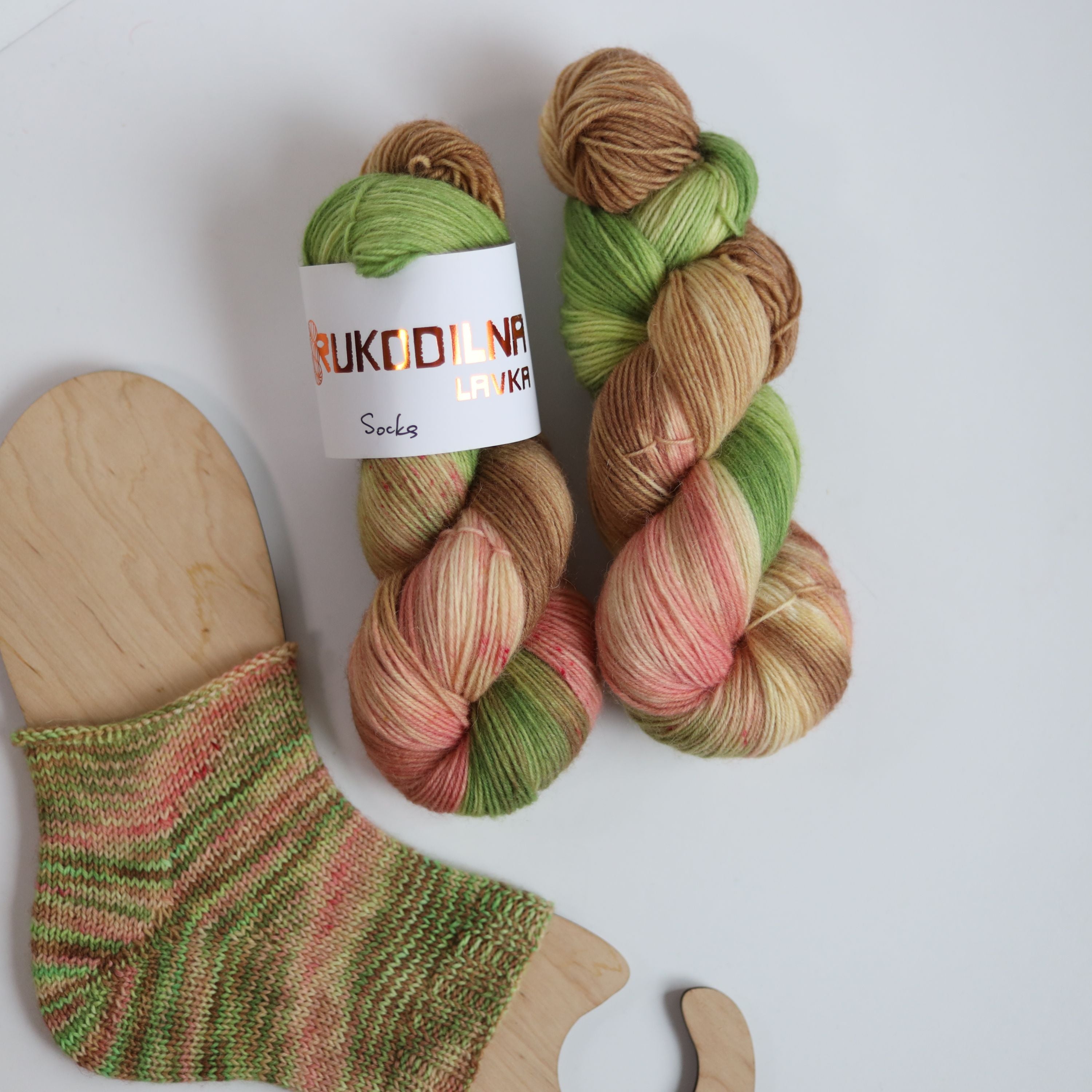 Hand Dyed Sock Yarn – Green Brown Peach Wool Polyamide Yarn