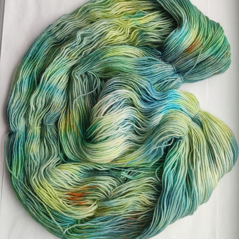 Hand Dyed Sock Yarn, Green Blue Variegated Wool Nylon Yarn, Fingering Weight Yarn for Socks Shawls