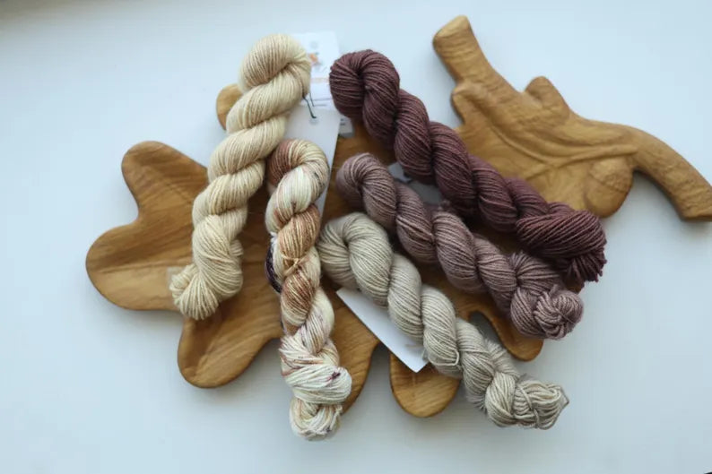 Hand dyed neutral mini skein set in beige, cream and brown shades, fingering weight wool nylon sock yarn for knitting socks, shawls and colorwork.
