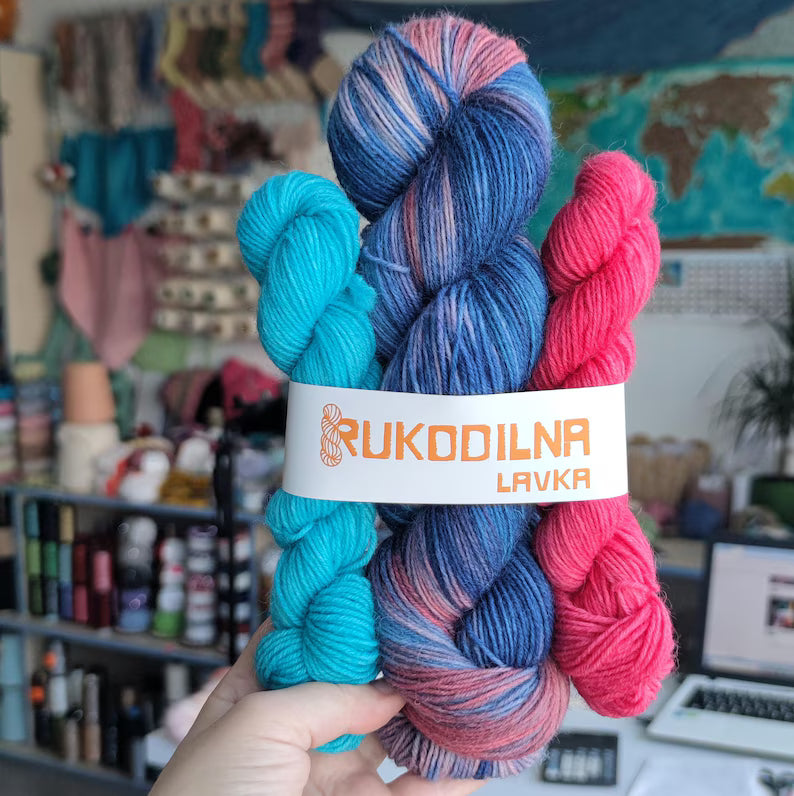 Hand Dyed Sock Yarn Set | Blue Pink Variegated | 100g + 2 Mini Skeins