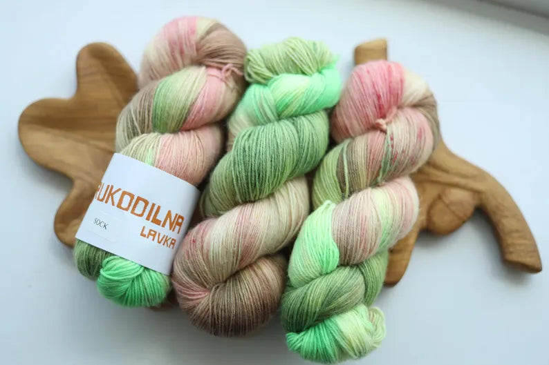 Apple Blossom Hand Dyed Sock Yarn | Green Pink Fingering Weight Yarn | 100g 400m